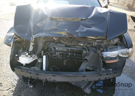 2013 Dodge Charger Srt8 z USA, uszkodzony, nr VIN 2C3CDXEJ3DH507458